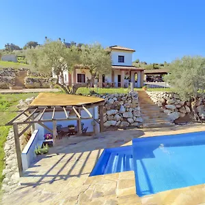 Cubo's Pulpito Coín